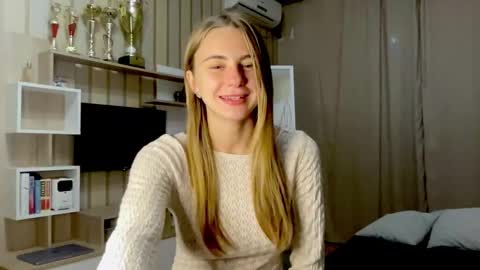 Snapshot of gracetorrezz chatting on 4, 10, 2025 gracetorrezz online show from 4, 10, 2025