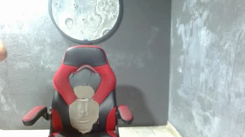 Snapshot of gracewoe chatting on 22, 10, 2025 Grace Woe online show from 22, 10, 2025