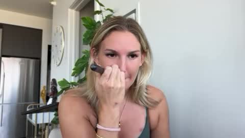 Gracie Mae online show from 17, 9, 2025