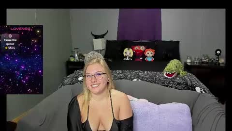 Snapshot of graniteaura chatting on 20, 6, 2026 graniteaura online show from 20, 6, 2026
