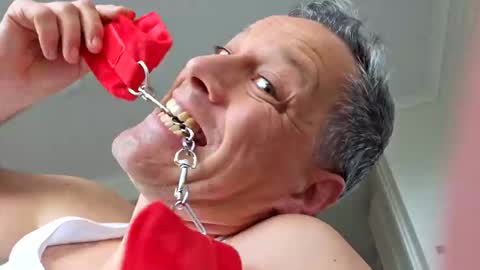 grattitude online show from 18, 12, 2025