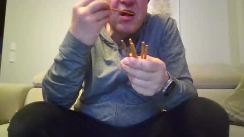 Snapshot of grau197077 chatting on 28, 3, 2026 grau197077 online show from 28, 3, 2026