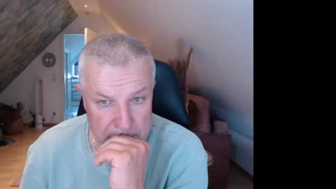 Snapshot of grau197077 chatting on 14, 7, 2026 grau197077 online show from 14, 7, 2026