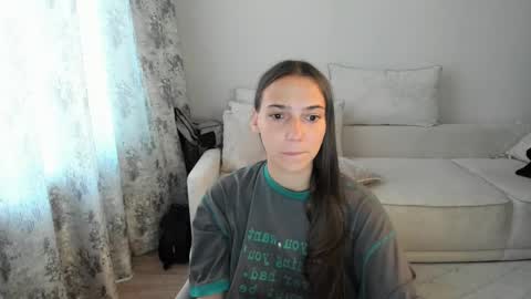 Snapshot of gravitation777 chatting on 15, 4, 2026 Anna online show from 15, 4, 2026