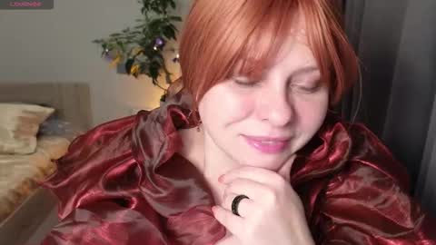 Snapshot of gray_swann chatting on 17, 12, 2025 Ray online show from 17, 12, 2025