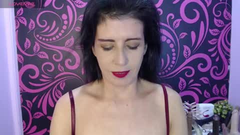 Isabella online show from 19, 1, 2025