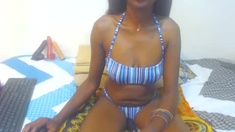 Snapshot of greatnipplesxx chatting on 11, 3, 2025 greatnipplesxx online show from 11, 3, 2025