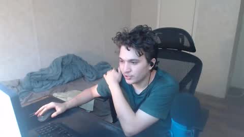 Snapshot of greendynomite_04 chatting on 3, 3, 2026 greendynomite_04 online show from 3, 3, 2026