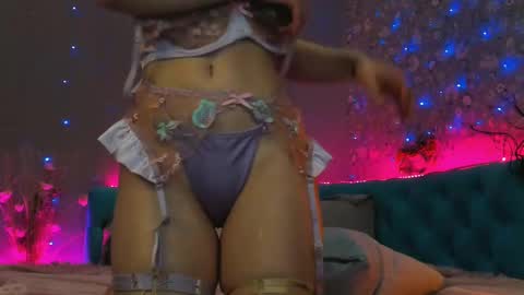 Snapshot of greenelfapril chatting on 22, 12, 2024 April online show from 22, 12, 2024