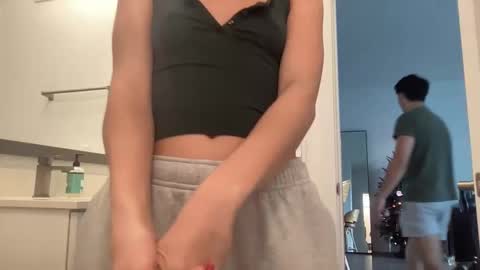 mila 3 online show from 23, 12, 2024