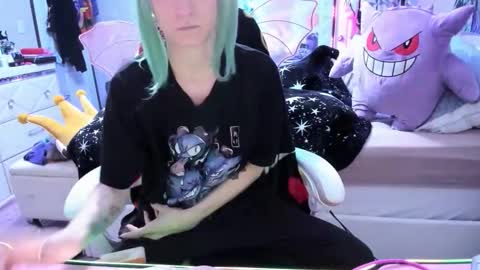 GreenEyedLovexo online show from 14, 11, 2025