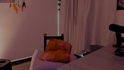 Snapshot of greenwine_gh chatting on 8, 11, 2025 Medussa online show from 8, 11, 2025