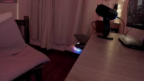 Snapshot of greenwine_gh chatting on 5, 12, 2025 Medussa online show from 5, 12, 2025