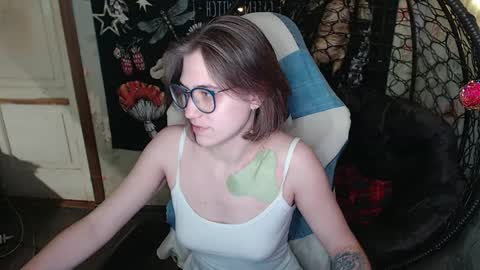 Lina online show from 9, 4, 2026