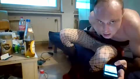 Snapshot of gregi_xxx1 chatting on 9, 10, 2025 Gregy XX online show from 9, 10, 2025