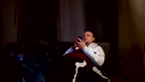 Snapshot of gregi_xxx1 chatting on 18, 10, 2025 Gregy XX online show from 18, 10, 2025