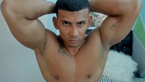 Snapshot of gregortrex22 chatting on 19, 6, 2026 gregorx tina muscle online show from 19, 6, 2026