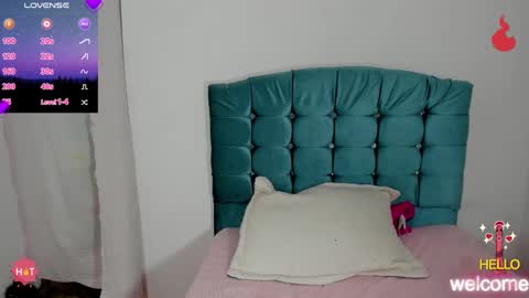 Snapshot of greicy_rouse chatting on 4, 3, 2025 greicy_rouse online show from 4, 3, 2025