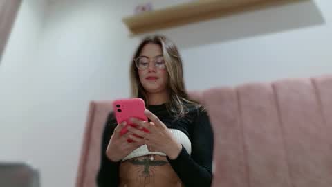 Snapshot of greta_miss chatting on 16, 10, 2025 Emmy online show from 16, 10, 2025