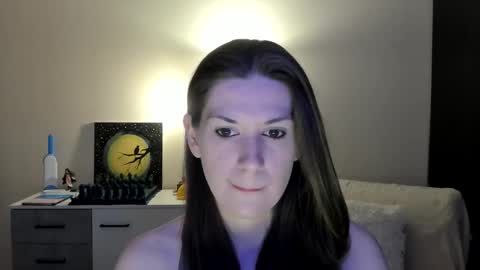 Snapshot of gretamiln chatting on 6, 2, 2026 Greta online show from 6, 2, 2026