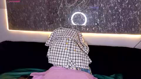 Snapshot of gretel_streit chatting on 18, 6, 2026 Gretel online show from 18, 6, 2026