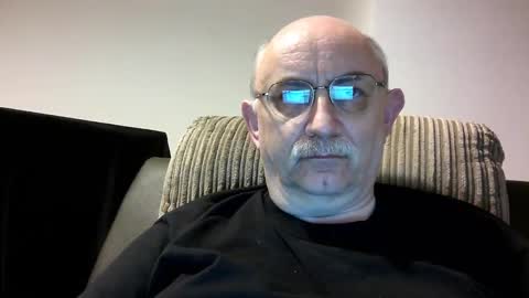 Snapshot of grey_dom chatting on 28, 12, 2024 Master  Sir online show from 28, 12, 2024