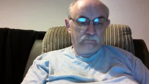 Snapshot of grey_dom chatting on 26, 9, 2025 Master  Sir online show from 26, 9, 2025