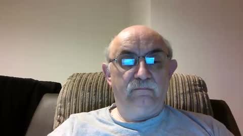 Snapshot of grey_dom chatting on 27, 9, 2025 Master  Sir online show from 27, 9, 2025