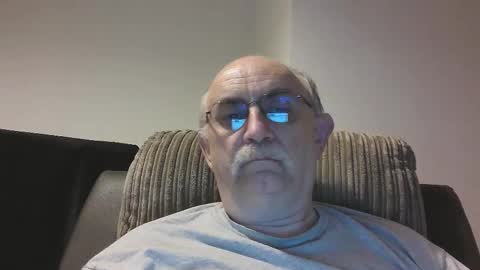 Snapshot of grey_dom chatting on 17, 10, 2025 Master  Sir online show from 17, 10, 2025