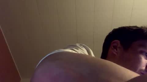 Snapshot of greyvan96 chatting on 6, 4, 2026 Perfectlyaveragesavage online show from 6, 4, 2026