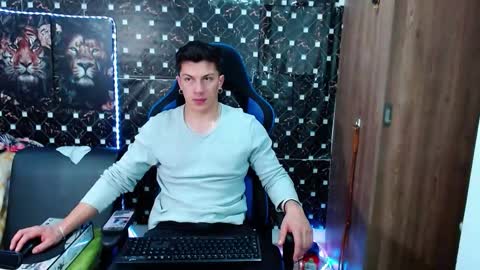 griego01 online show from 1, 10, 2025