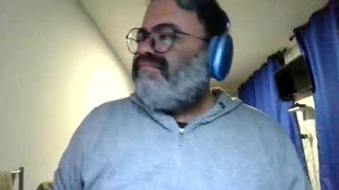 Snapshot of griegozorbatos chatting on 16, 4, 2026 griegozorbatos online show from 16, 4, 2026