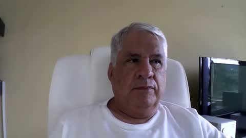 Snapshot of grisa01 chatting on 11, 4, 2026 grisa01 online show from 11, 4, 2026