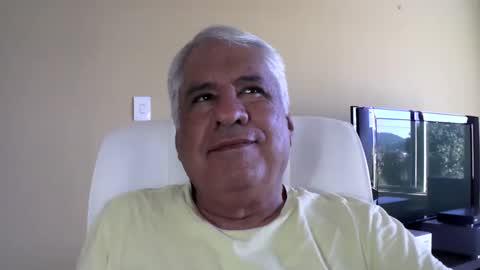 Snapshot of grisa01 chatting on 2, 5, 2026 grisa01 online show from 2, 5, 2026