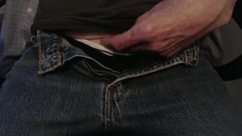 Snapshot of griz01 chatting on 27, 3, 2026 griz01 online show from 27, 3, 2026