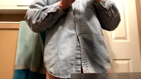 Snapshot of grn_stud chatting on 17, 1, 2025 Hard Cock. I cum fast wife might catch me online show from 17, 1, 2025