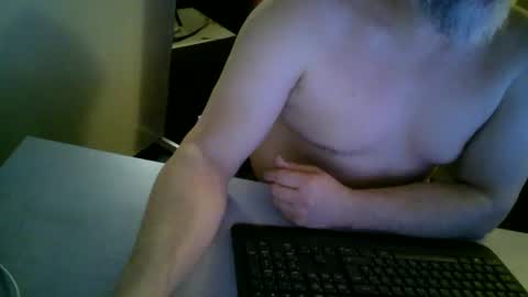 Snapshot of grooce_sub chatting on 10, 12, 2024 Grooce online show from 10, 12, 2024