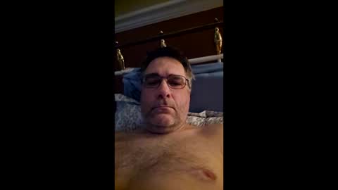 Snapshot of grossequeue200 chatting on 11, 4, 2026 grossequeue200 online show from 11, 4, 2026