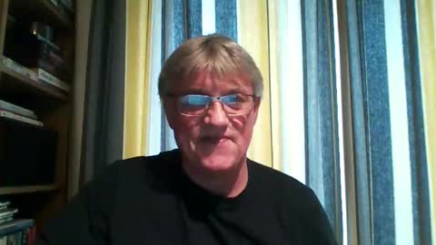 Snapshot of ground_control_to_major_tom chatting on 9, 11, 2025 Major Tom online show from 9, 11, 2025