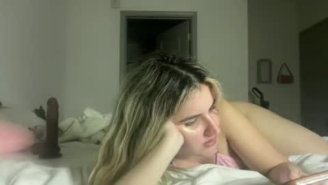 Snapshot of grrlgod chatting on 3, 12, 2024 grrlgod online show from 3, 12, 2024