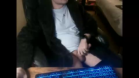 Snapshot of gsjw chatting on 16, 11, 2025 Gizzy online show from 16, 11, 2025