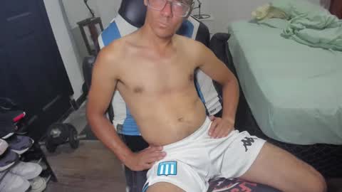 guachin_new online show from 3, 2, 2025