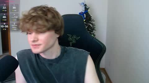 Snapshot of gucciboi4 chatting on 21, 3, 2026 gucciboi4 online show from 21, 3, 2026