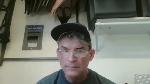 Snapshot of gud_times chatting on 14, 3, 2026 gud_times online show from 14, 3, 2026