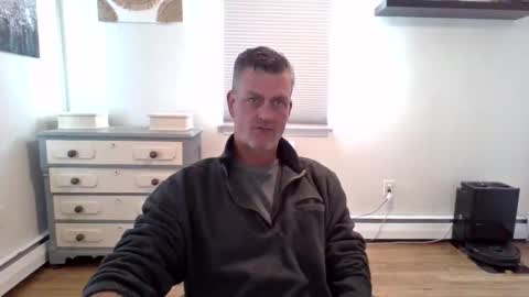 Snapshot of gudguy2025 chatting on 21, 4, 2026 gudguy2025 online show from 21, 4, 2026