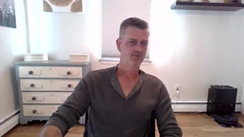 Snapshot of gudguy2025 chatting on 7, 5, 2026 gudguy2025 online show from 7, 5, 2026