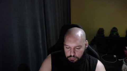 Snapshot of guessswho24 chatting on 21, 9, 2025 Ayan online show from 21, 9, 2025