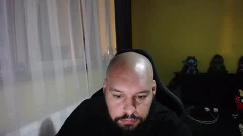 Snapshot of guessswho24 chatting on 13, 10, 2025 Ayan online show from 13, 10, 2025