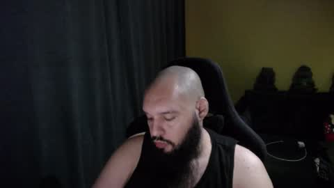 Snapshot of guessswho24 chatting on 21, 10, 2025 Ayan online show from 21, 10, 2025