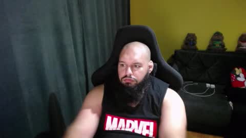 Snapshot of guessswho24 chatting on 16, 11, 2025 Ayan online show from 16, 11, 2025